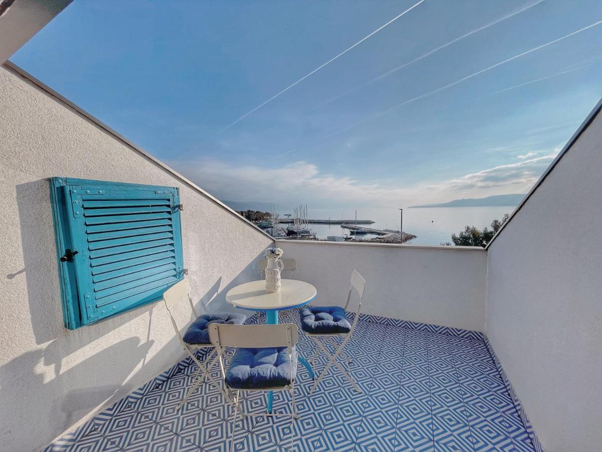Apartments Zoricic Нови-Винодолски Экстерьер фото